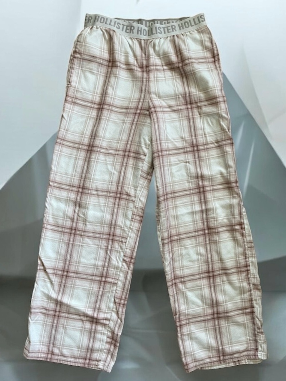Hollister Flannel Soft Pink Plaid Pajama Pants